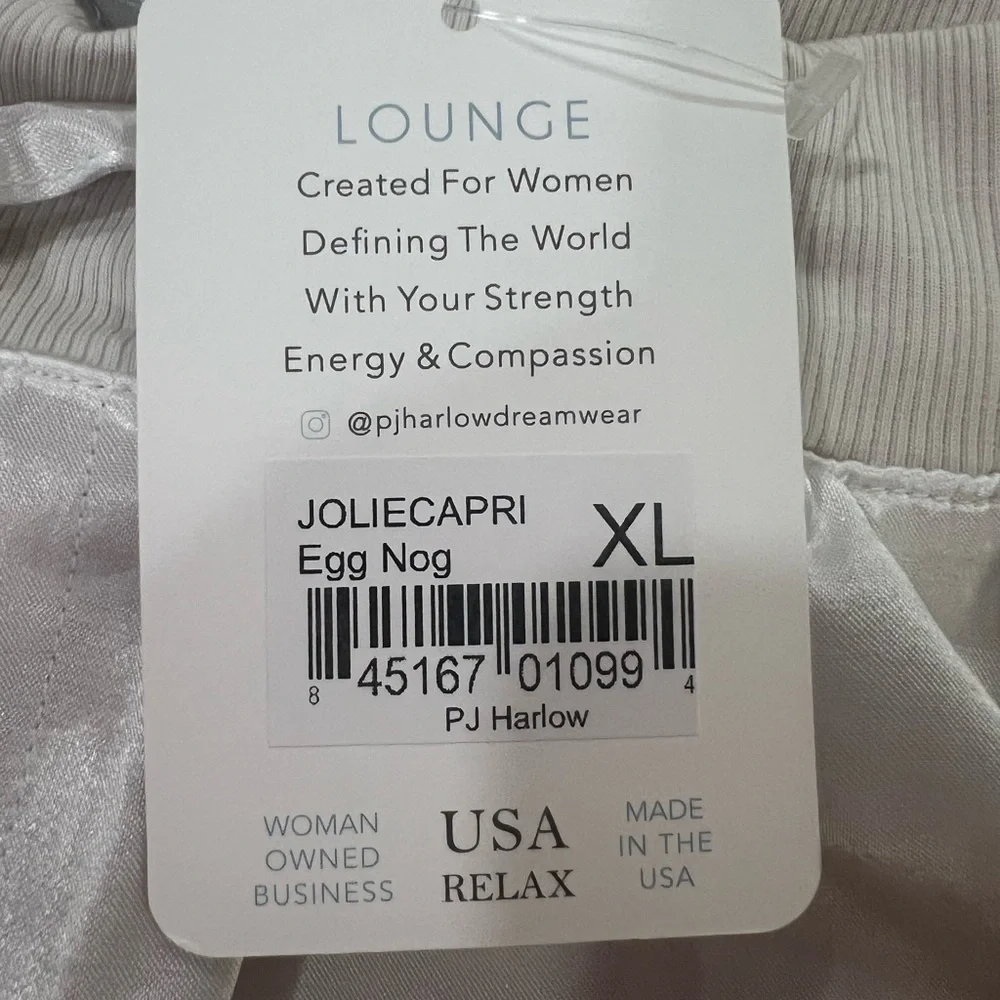 PJ Harlow satin NWT Capri sleep pants - Picture 2 of 4